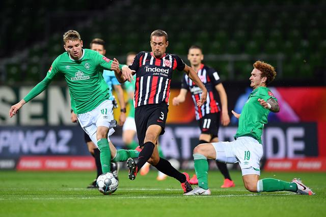 莫兰德15+14徐杰14分 广东6人上双大胜深圳